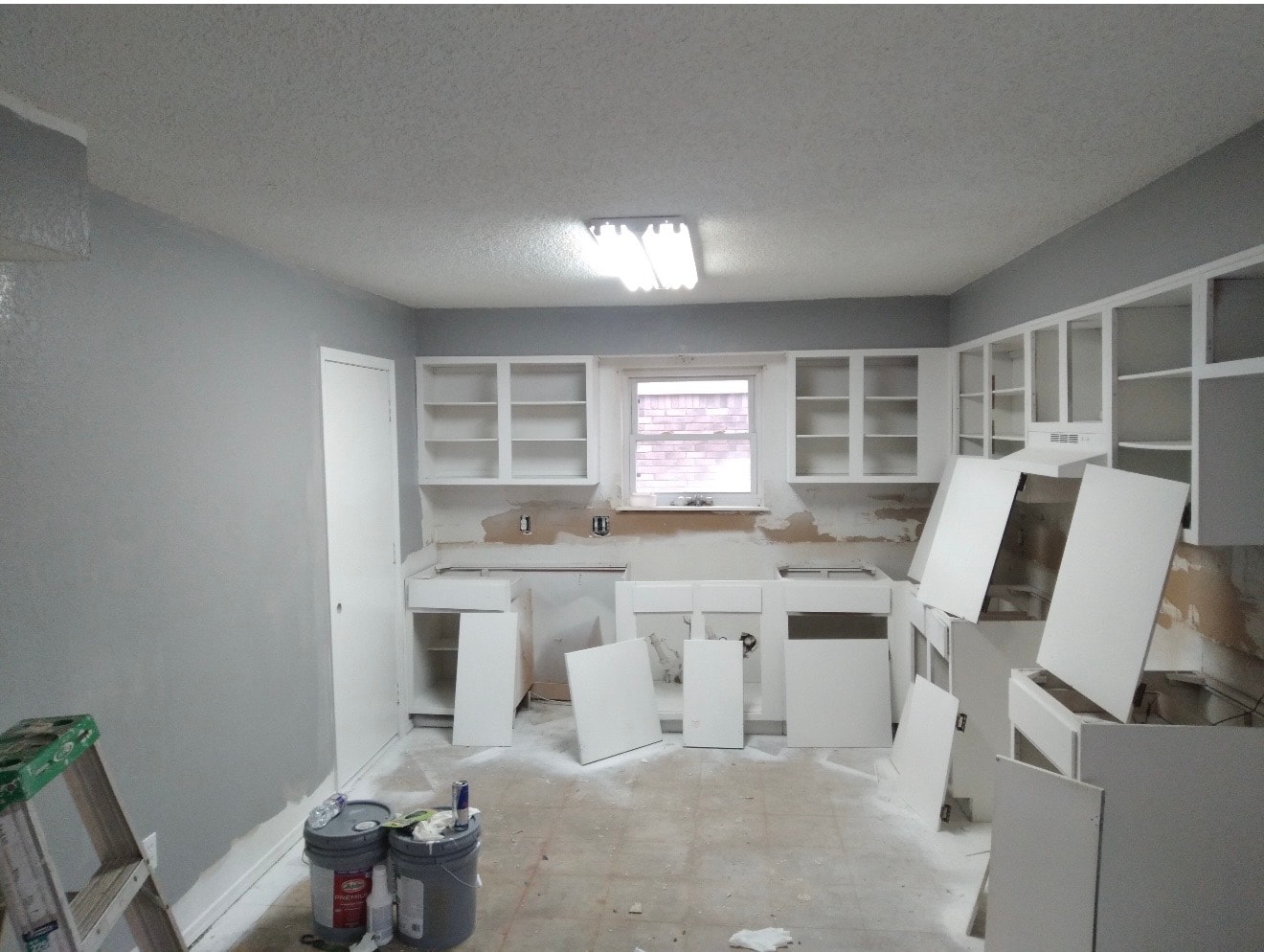 Kitchen Cabinet Renovation